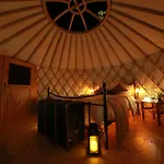 Bed & Breakfast Les Yourtes De Provence