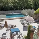 Bed & Breakfast Les Yourtes De Provence Saint-Paulet-de-Caisson