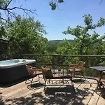 Bed & Breakfast Les Yourtes De Provence