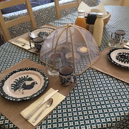 Les Yourtes De Provence לינה וארוחת בוקר Saint-Paulet-de-Caisson