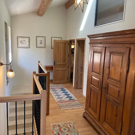 Bed & Breakfast Les Yourtes De Provence