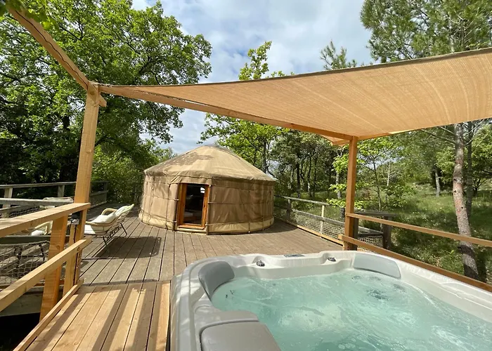 Bed and Breakfast Les Yourtes De Provence