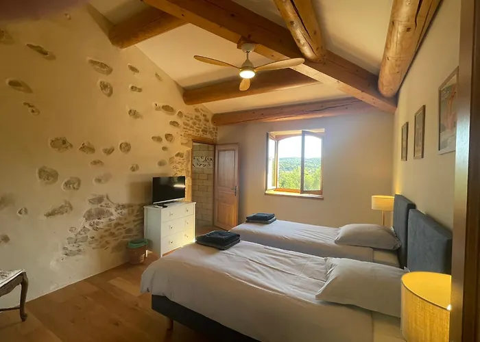 Bed and Breakfast Les Yourtes De Provence Saint-Paulet-de-Caisson